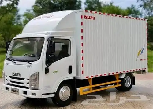 مجسم سيارة ديانا إيسوزو أصلي من الوكيل 1