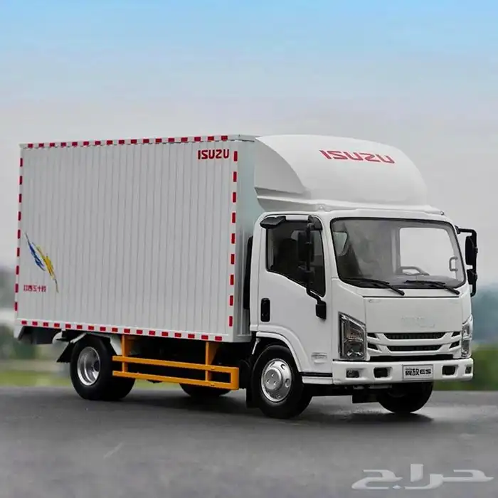 مجسم سيارة ديانا إيسوزو أصلي من الوكيل 9