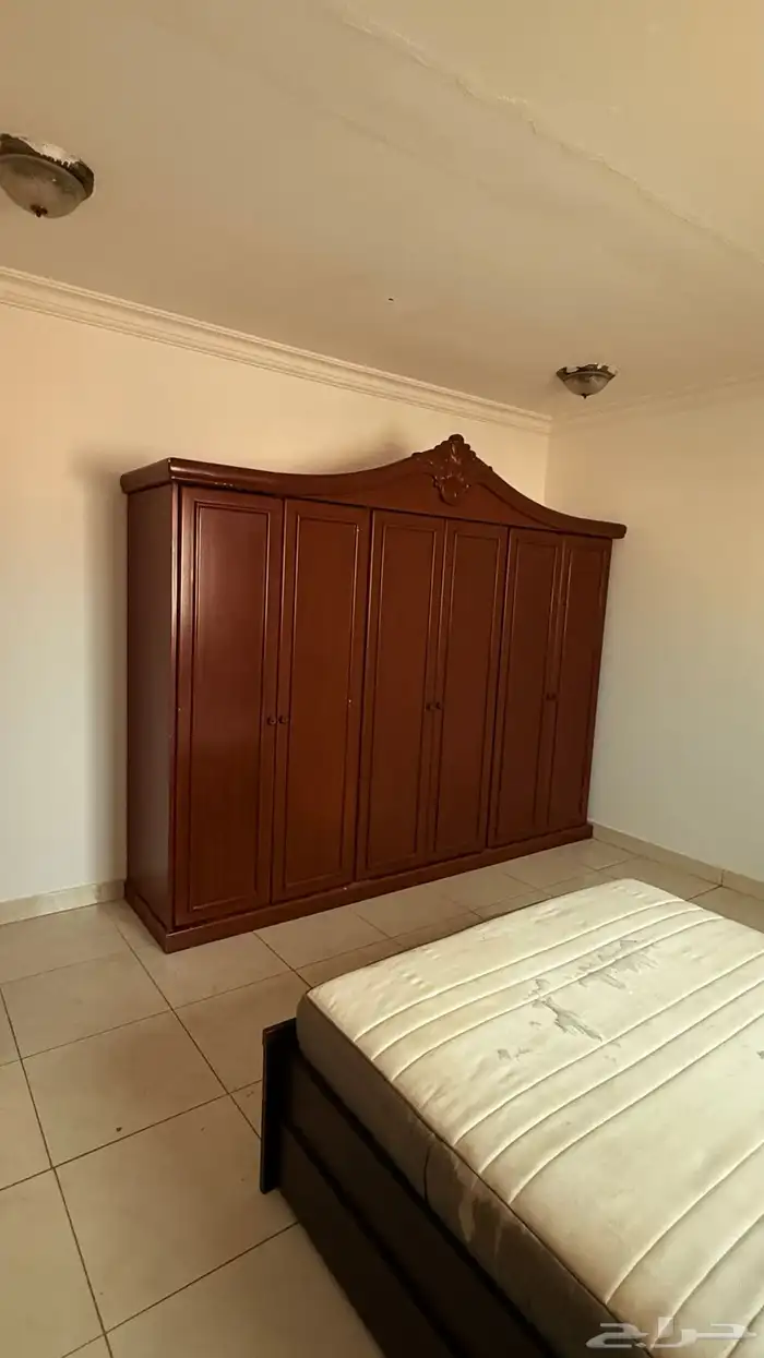 اثاث شقه كامل نظييف شبه جديد 8