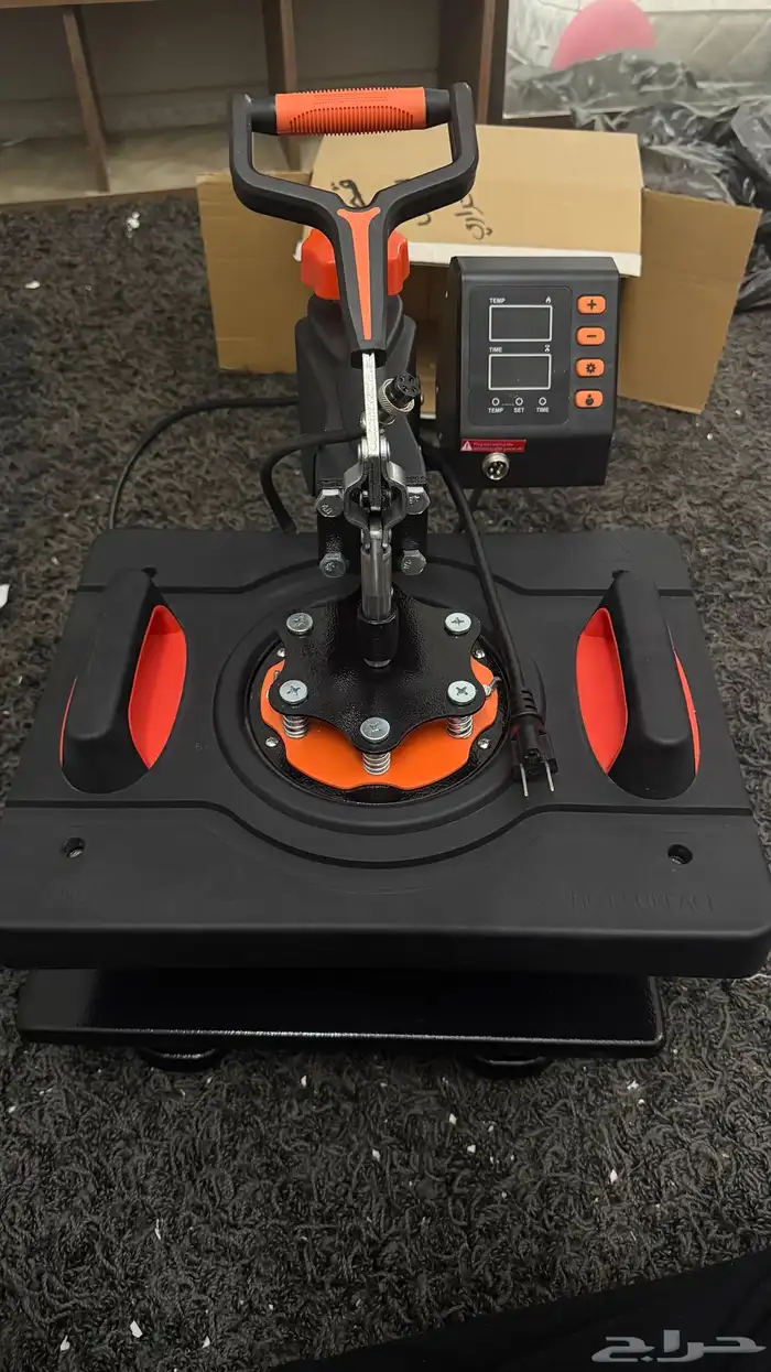 طابعة ايبسون L8050 ( 6 الوان ) مع احبارها ومكبس حراري 6