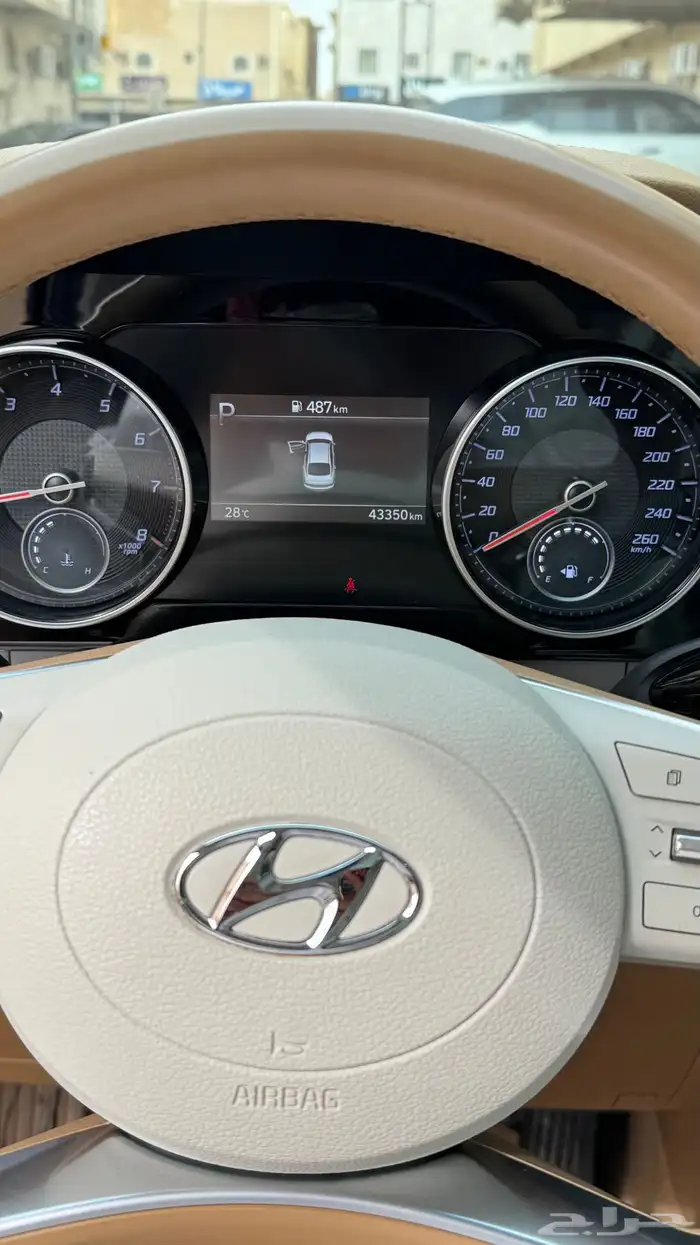 للبيع هيونداي ازيرا 2023 سمارت الوعلان بحالة الجديد 26