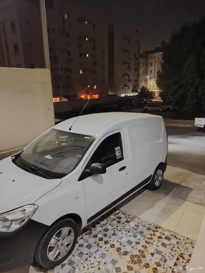 فان دوكر رينو 7