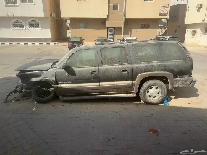 يوكن 2004 مصدوم للبيع 2