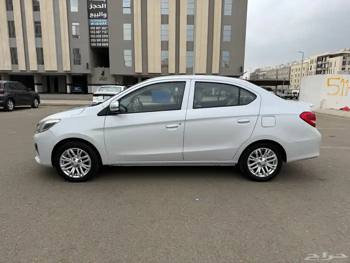 متسوبيشي اتراج 2021 نظيف مالك اول 7