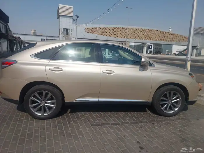 لكزس RX 350 23