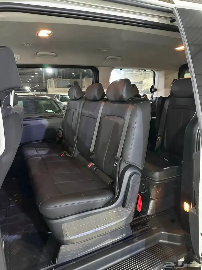 هيونداي ستاريا ابيض 2022 ديزل بطاقة جمركية وارد كوريا 10