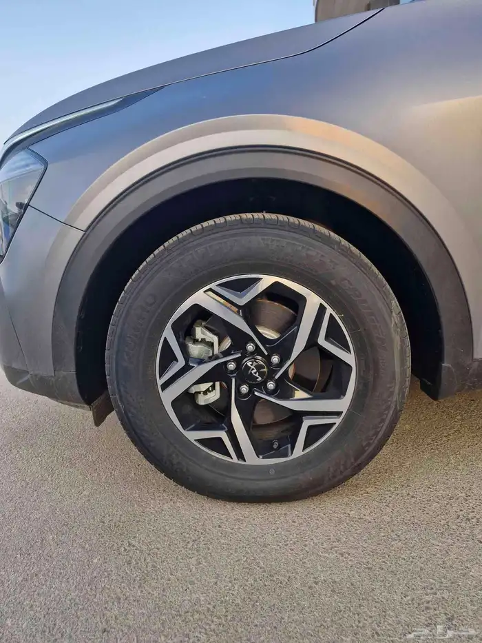 كيا سبورتاج GL 2000cc 4