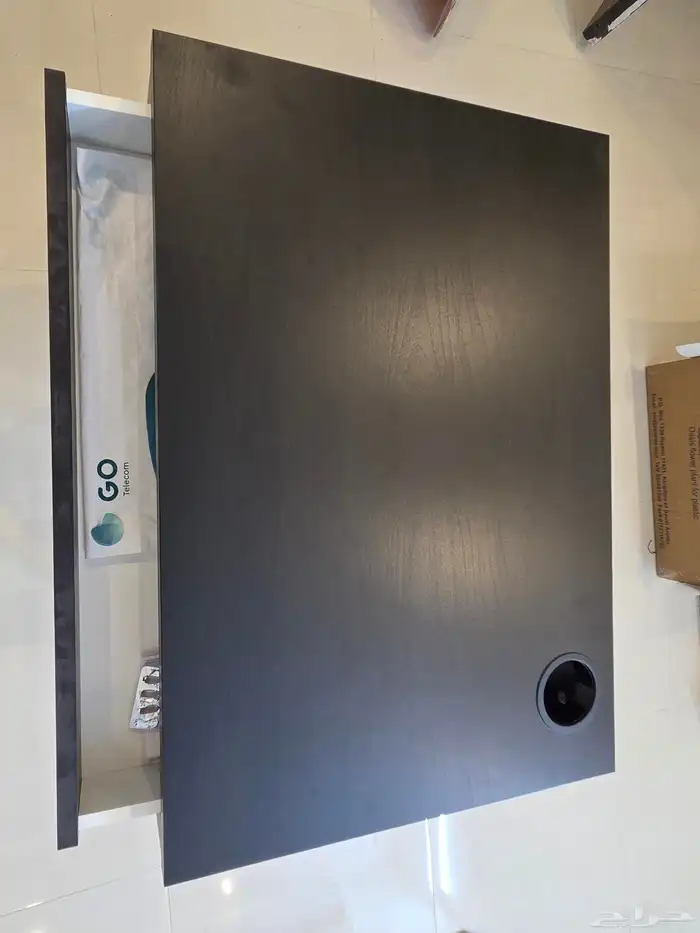 Computer or study table 6