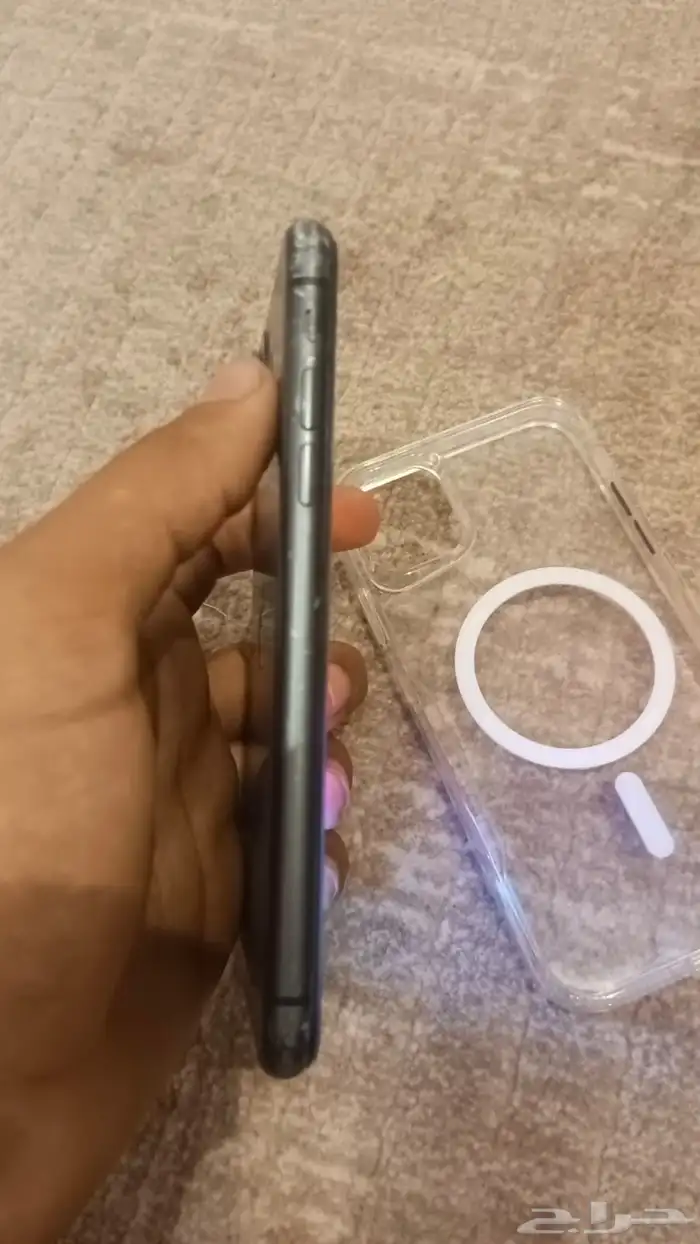 السلام عليكم ورحمة الله وبركاته عرض لكم iPhone 11 3