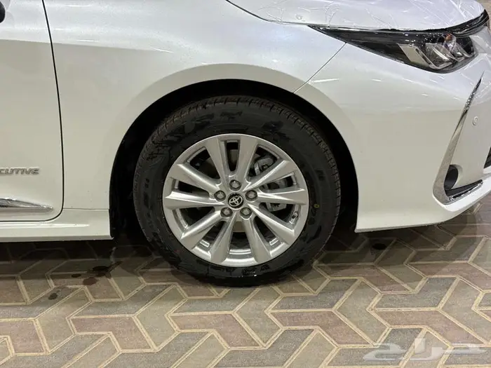 تويوتا كورولا 2.0 مطور جنوط ابيض بنزين 2025 أفضل العروض 17