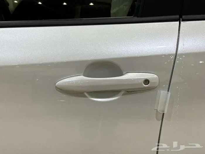 تويوتا كورولا 2.0 مطور جنوط ابيض بنزين 2025 أفضل العروض 31