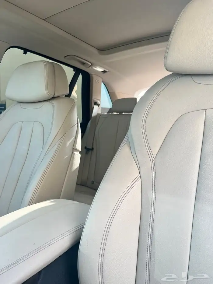 BMW X5 50i V8 Turbo (2014) 7