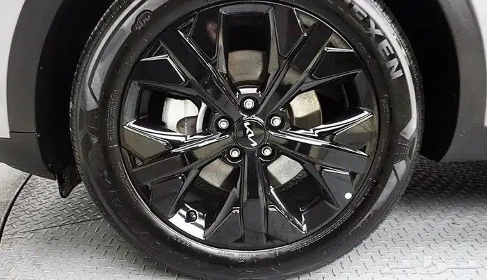 كيا سبورتاج بنزين 4