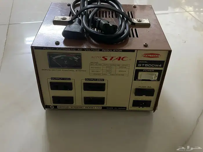 منظم جهد كهربائي 2