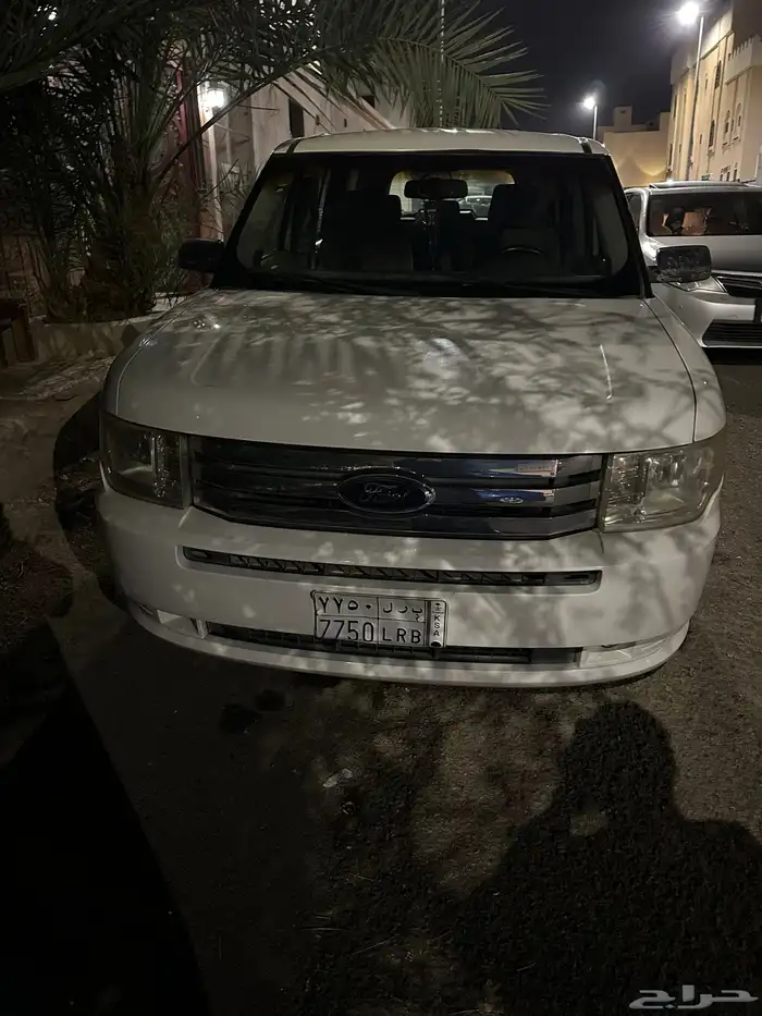 فورد فلكس 2010 4