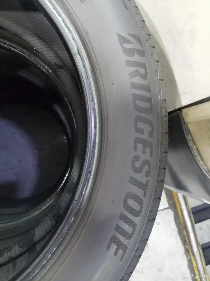 كفرات شبه جديد برجستون يباني 215 55 17 3