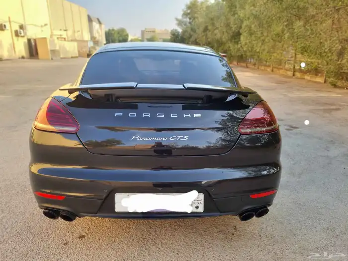 بورش باناميرا GTS 2