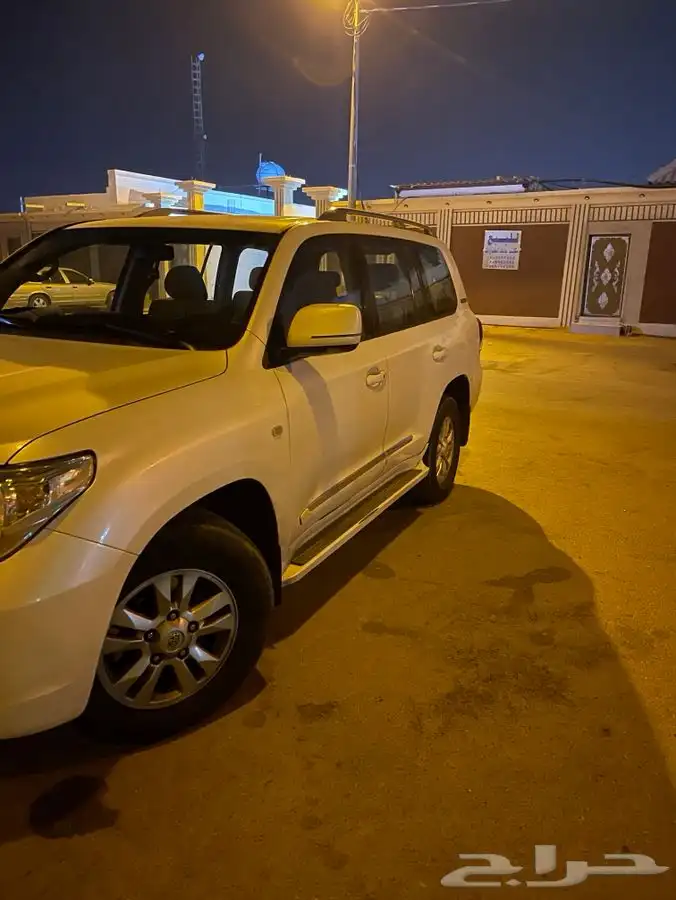 جي اكس ار ( GXR) فل كامل 8 سلندر 2011 ستين عام 2