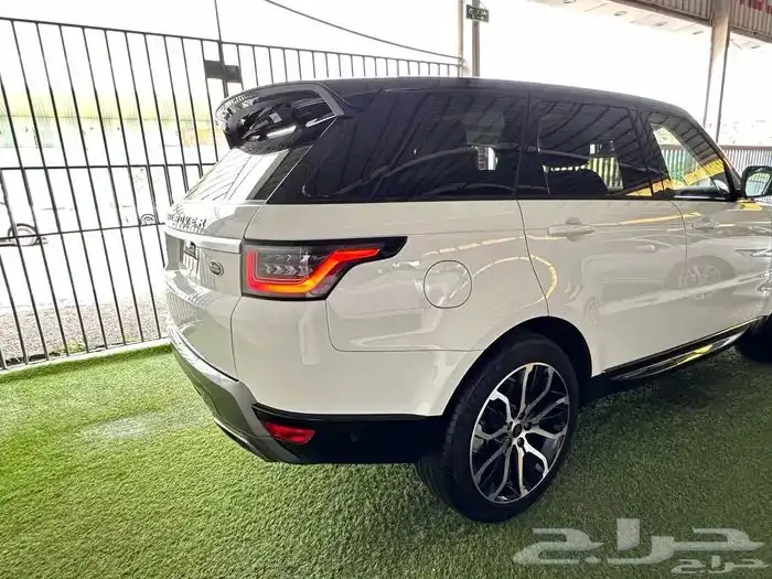 Range Rover Sport HSE 2020 Customs Card 93