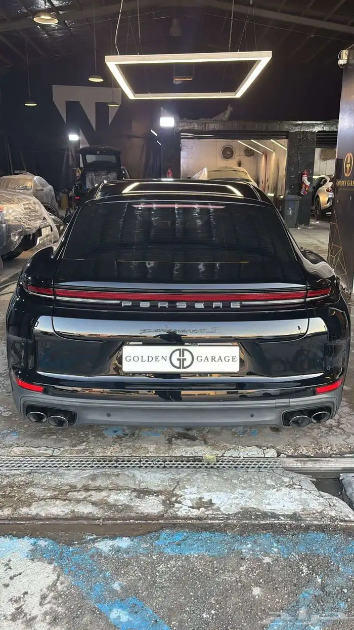 بورش بانميرا نظيف جدا 1