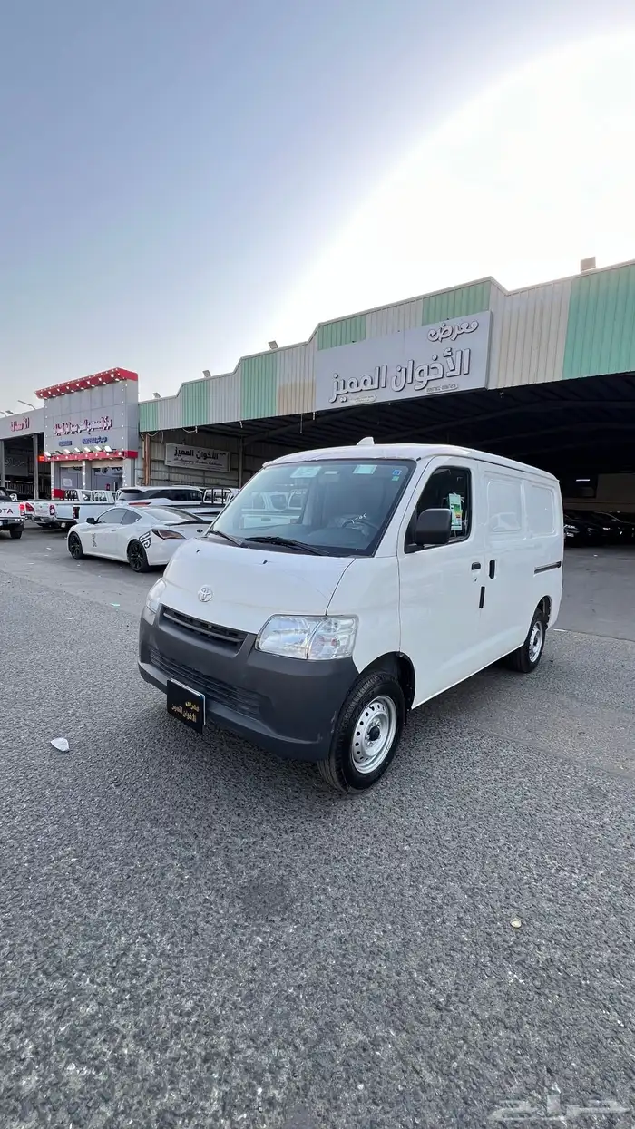 تويوتا باص 2024 لايت اس فان بضاعه بنزين 2