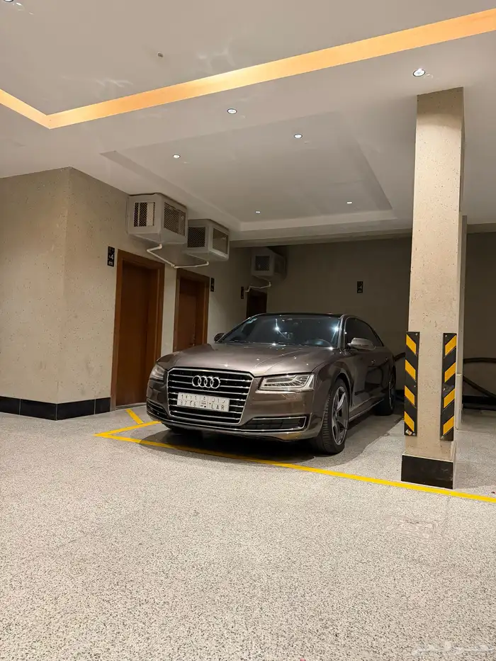 للبيع اودي A8 موديل 2016 14