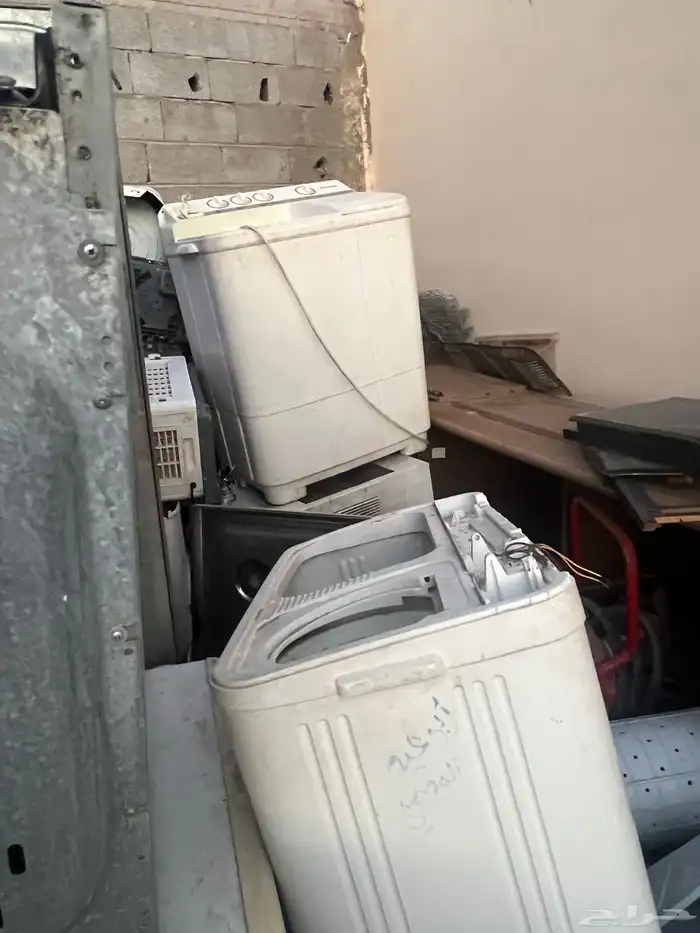 ثلاجات و فريزرات وغسالات 16