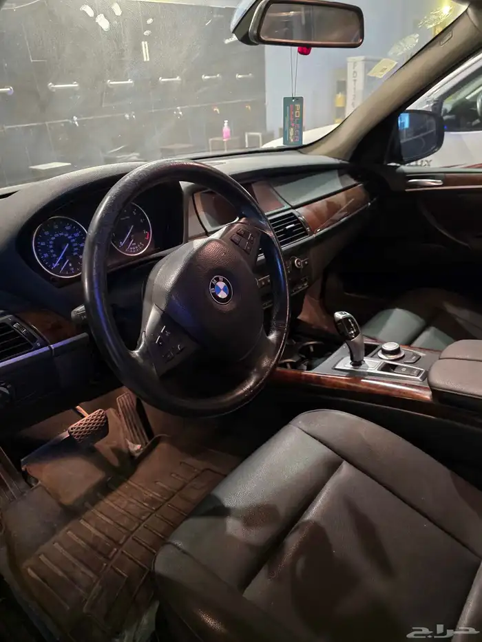BMW X5 2009 نضيف للبيع المستعجل 3
