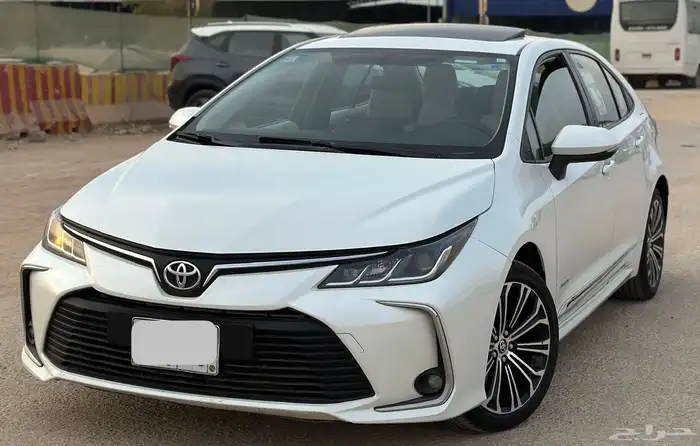 تويوتا كورولا 1.5 فل كامل 2021 3