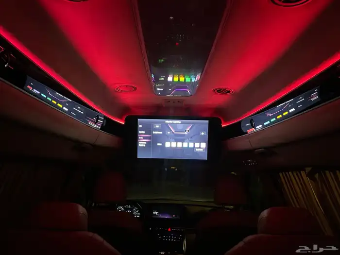 كيا كرنفال vip 11