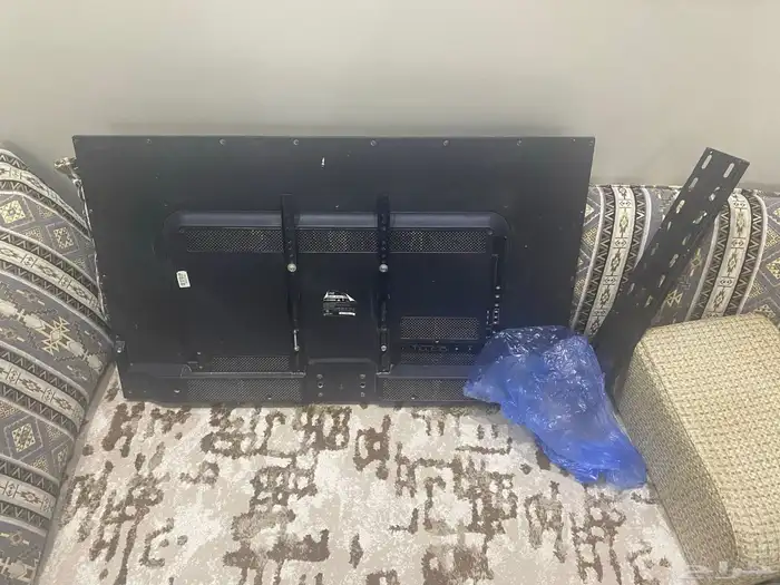 شاشة  كويسة جودة حقتها رهيبة 4