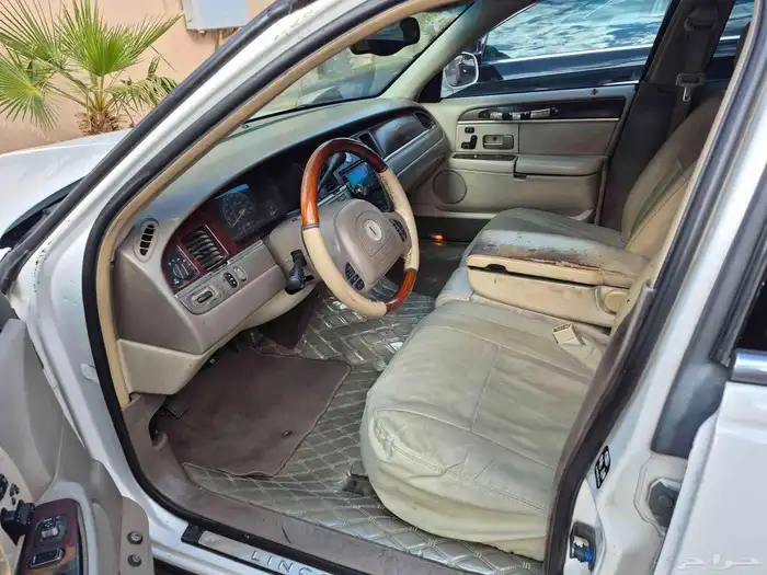 لنكولن تاون كار لارج 11