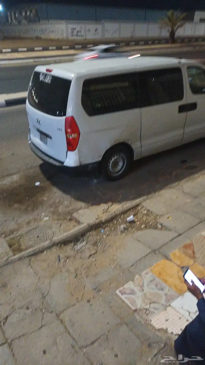 باص اتش وان 2011 2