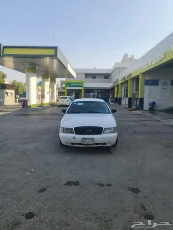 فورد كراون فكتوريا بوليسي مديل 2009 5