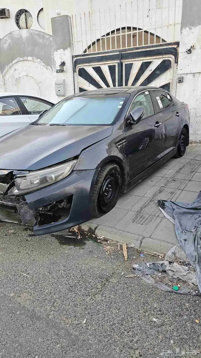 كيا اوبتيما 2014 فل كامل مصدومة 1