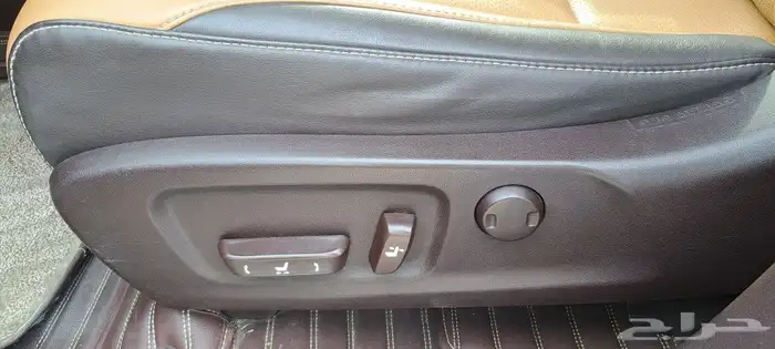 لكزس RX 2017 نظيف جدا ونادر 10