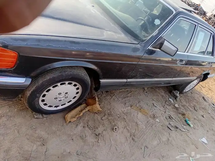 قطع غيار مرسيدس بنز مقاس 560 موديل 1991 3