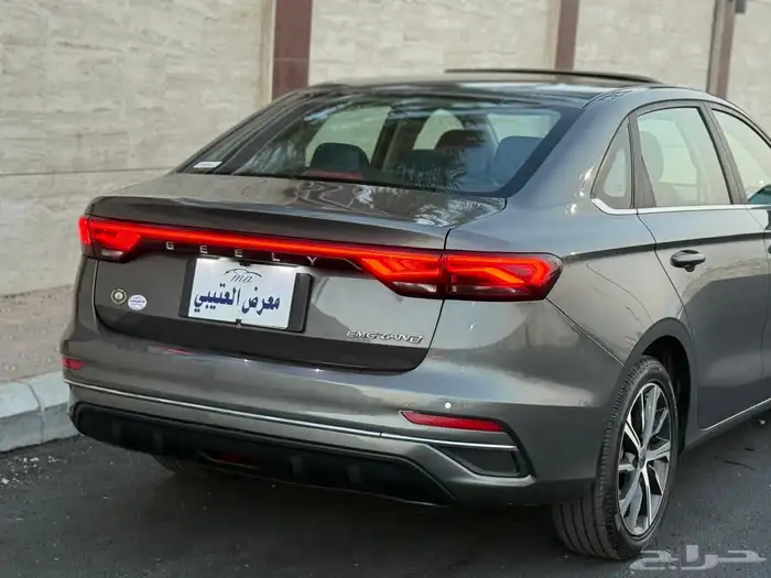 للبيع جيلي امجراند 7 موديل 2023 فل كامل السعر 28000 الف 7