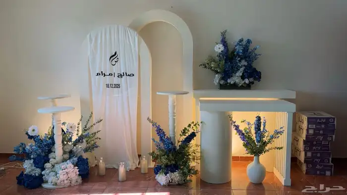 إيجار شاشة استقبال شاملة التصميم والورد 12