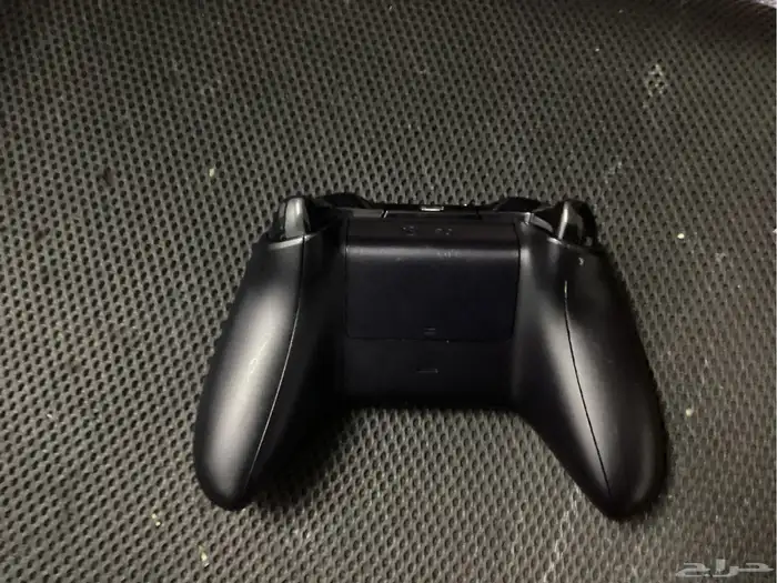 يد اكس بوكس ون نضيف شرط أبي 45 سبب البيع بعت اكس بوكس 1