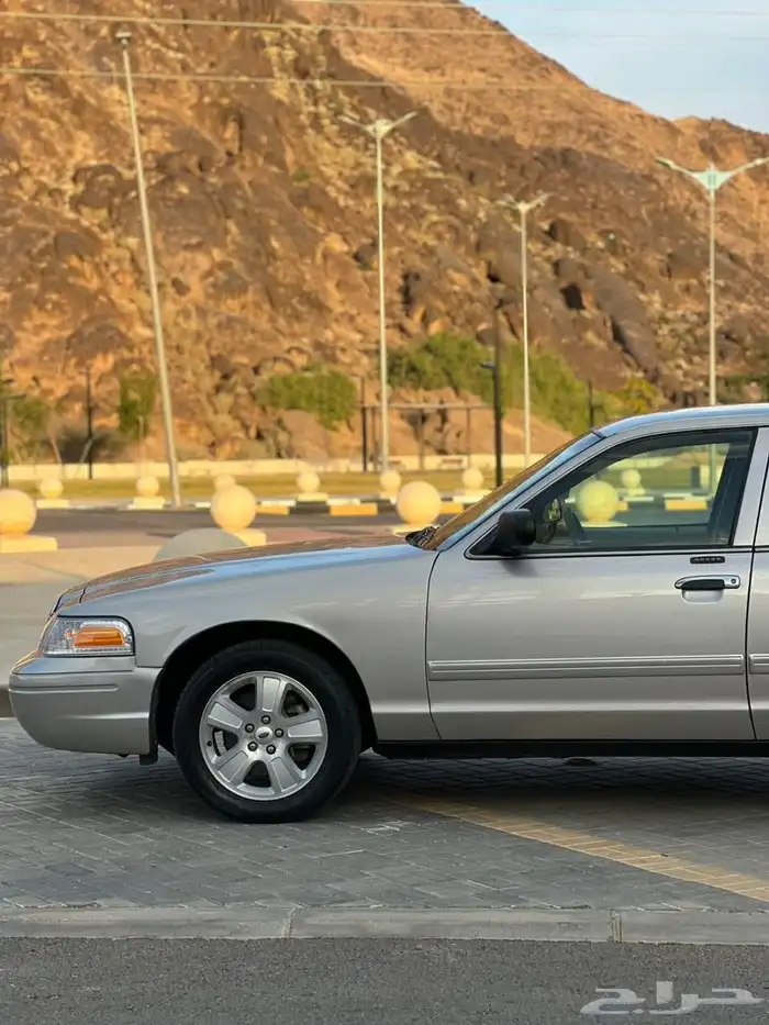 فورد كراون فكتورياسعودي فل كامل 2012 14