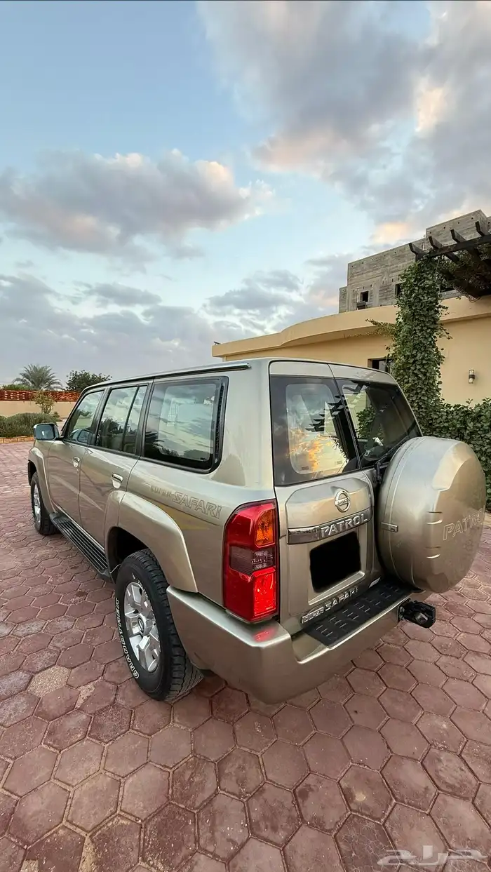 باترول فتك سوبر سفاري فل كامل 2008 عداد264 للف فقط 8