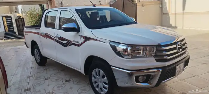 2021 هايلكس قير اتوماتيك ماشيه 19 شبه الاصفار 2