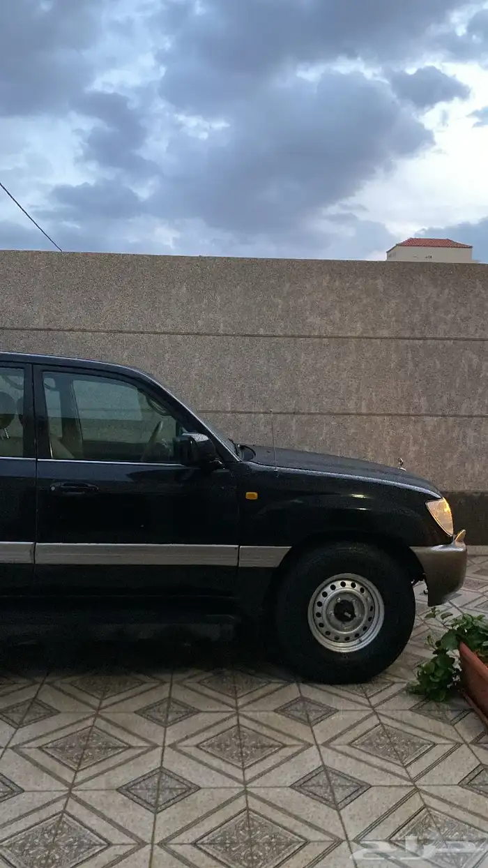 تويوتا لاندكروزر مديل 1999 vx.r 5