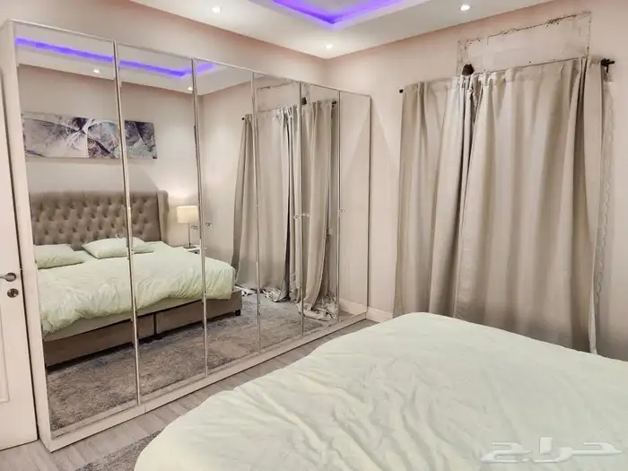 أثاث غرفة نوم للبيع شبه جديد تفصيل درجة اولى 4