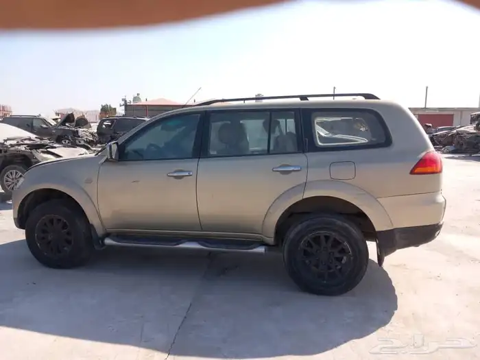 باجيرو سبرت 2010 تشليح قطع غيار فقط 0