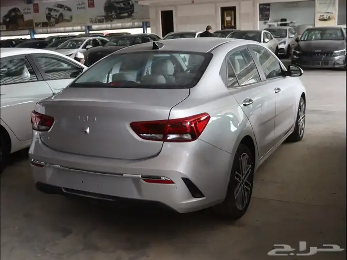 كيا ريو فل كامل 2022 3