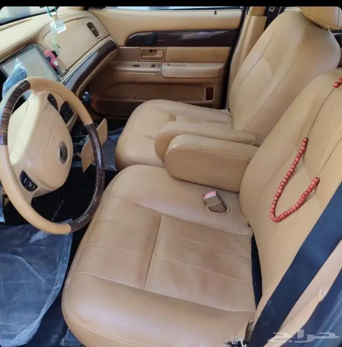 فورد جراند ماركيز 2004 4