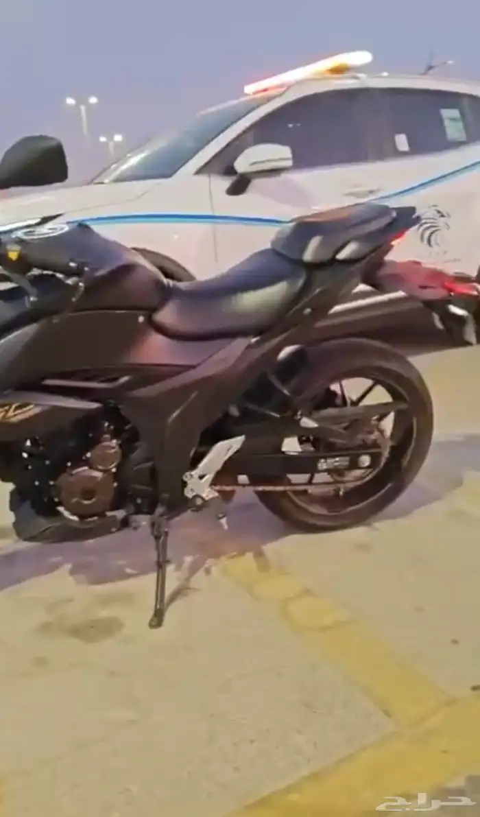 Suzuki Gixxer 250 model 2022 3