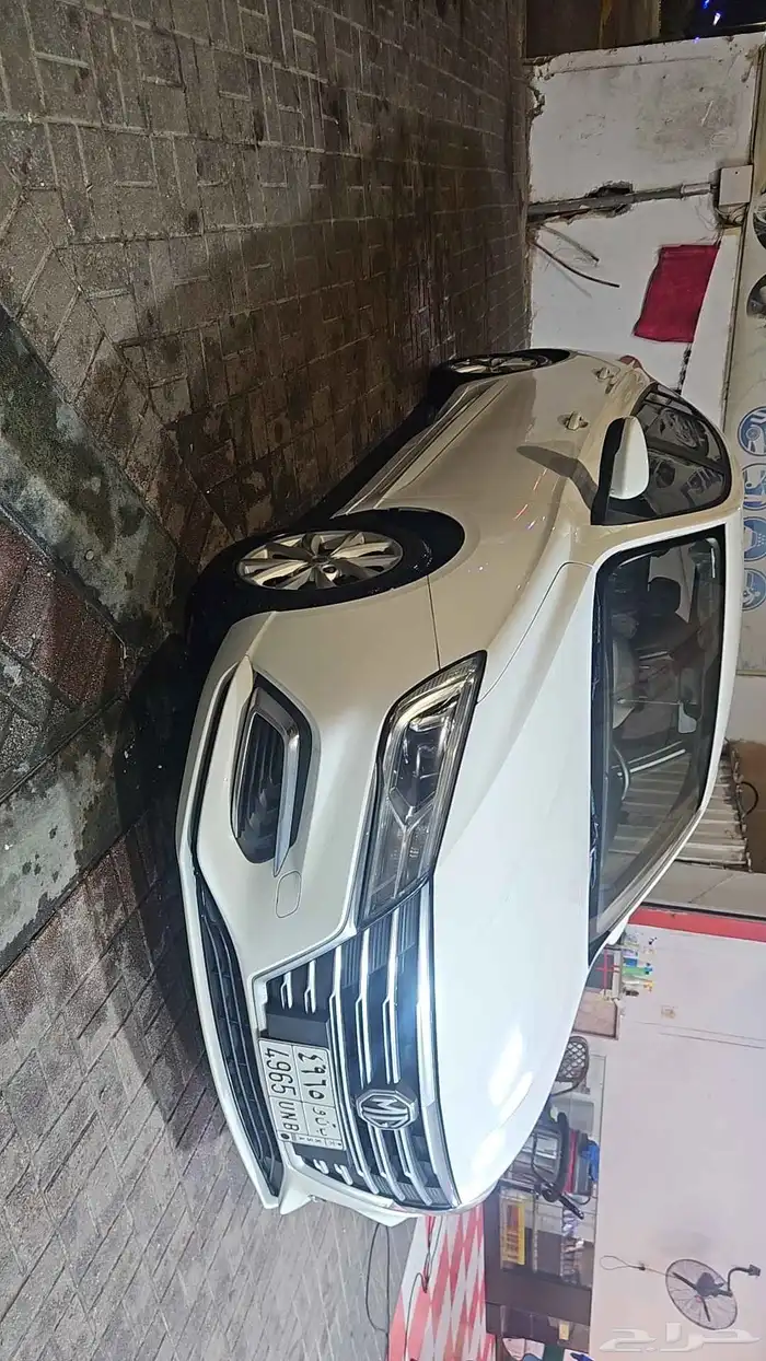 للبيع نظيف جدا MG5 2023 3